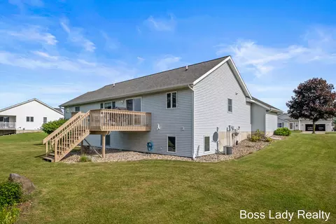 1824 Railside Ct, Dorr, MI 49323 photo 36