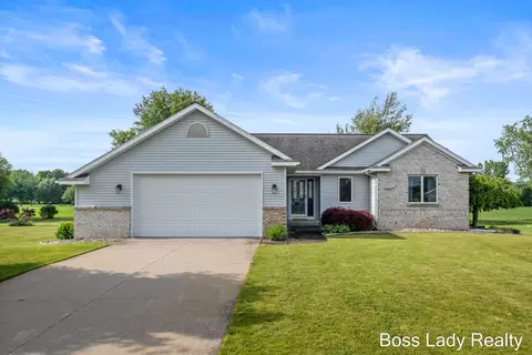 1824 Railside Ct, Dorr, MI 49323