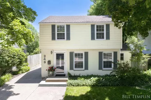 940 Breton Rd SE, East Grand Rapids, MI 49506