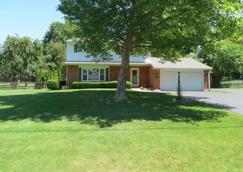 2457 Smiley Way, Jackson, MI 49203