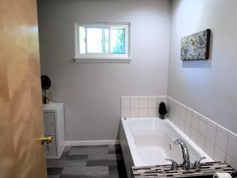 2457 Smiley Way, Jackson, MI 49203 photo 31
