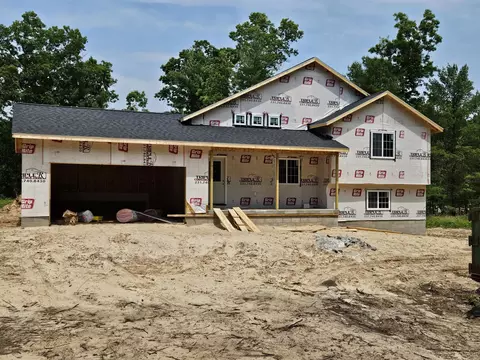 1118 Chicago Dr, Whitehall, MI 49461