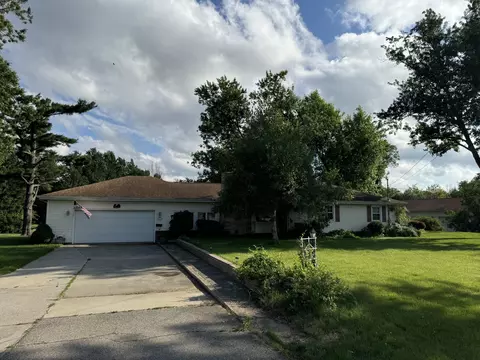 743 E Chicago Rd, Coldwater, MI 49036