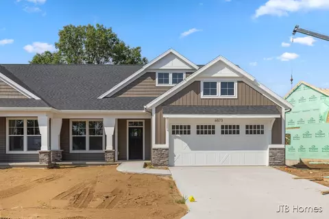 6573 Timber Crest Dr, Rockford, MI 49341