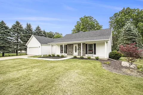 100 Kristin Dr, Marshall, MI 49068 photo 2