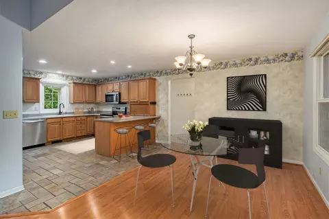 100 Kristin Dr, Marshall, MI 49068 photo 8