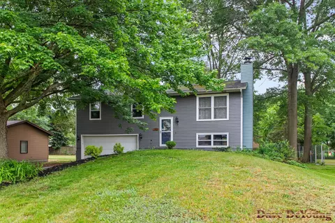 190 Belair St, Holland, MI 49424