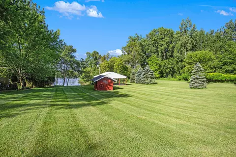 4144 E Shore Dr, Stanton, MI 48888 photo 39