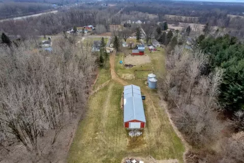 1160 W Stoll Rd, Dewitt, MI 48820