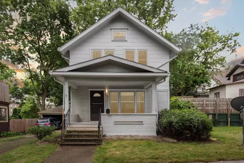 411 Demay Ct, Jackson, MI 49201