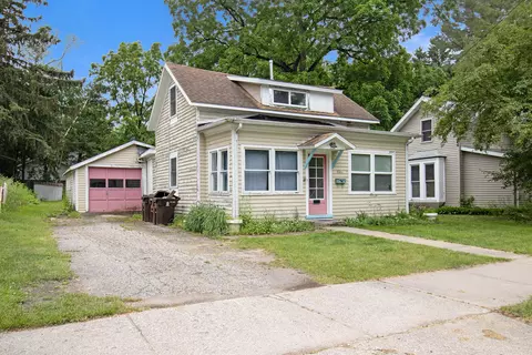 311 Sanborn Ave, Big Rapids, MI 49307