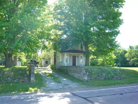 191 Jay St, Coldwater, MI 49036 photo 3