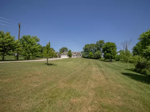 4240 Jack Rabbit Ct, Dorr, MI 49323 photo 3
