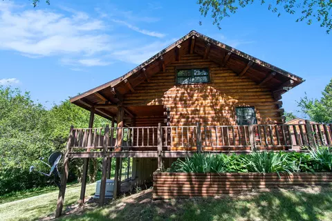 5716 Brooklyn Rd, Jackson, MI 49201