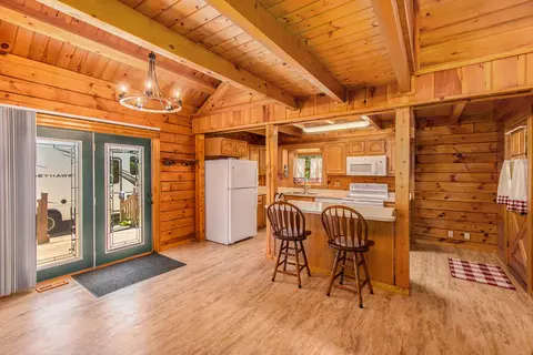 5716 Brooklyn Rd, Jackson, MI 49201 photo 8