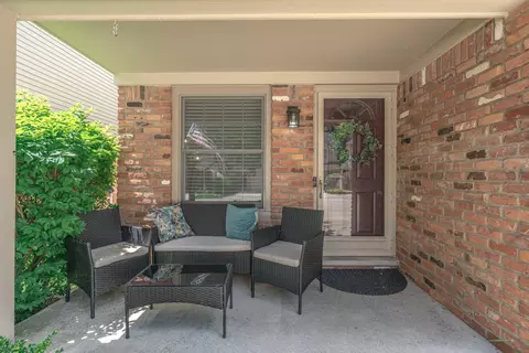 107 Maplegrove Grv, Clawson, MI 48017 photo 15