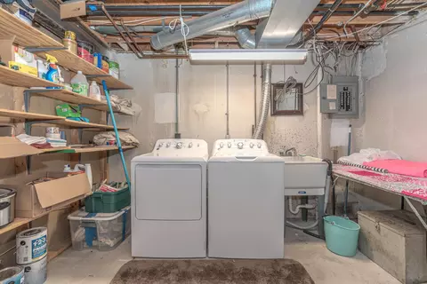 107 Maplegrove Grv, Clawson, MI 48017 photo 52