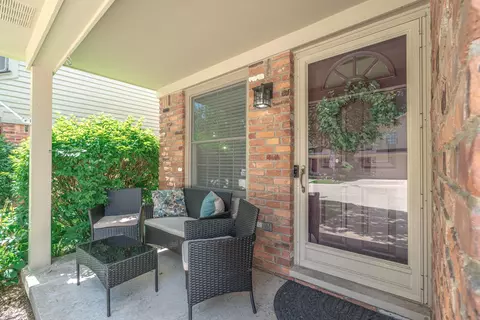 107 Maplegrove Grv, Clawson, MI 48017 photo 14