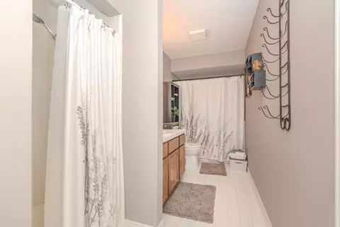 107 Maplegrove Grv, Clawson, MI 48017 photo 44