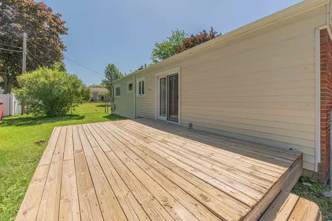 261 Wallace Dr, Saline, MI 48176 photo 25
