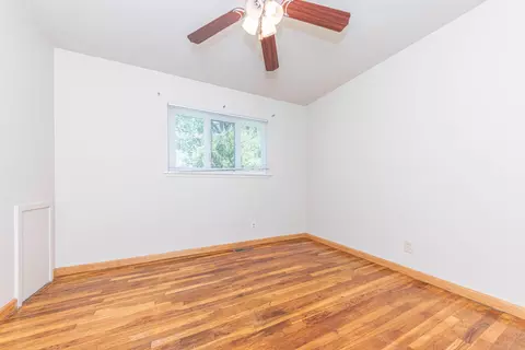 261 Wallace Dr, Saline, MI 48176 photo 18
