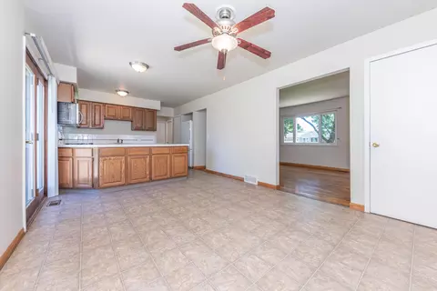 261 Wallace Dr, Saline, MI 48176 photo 7