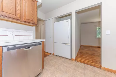 261 Wallace Dr, Saline, MI 48176 photo 10