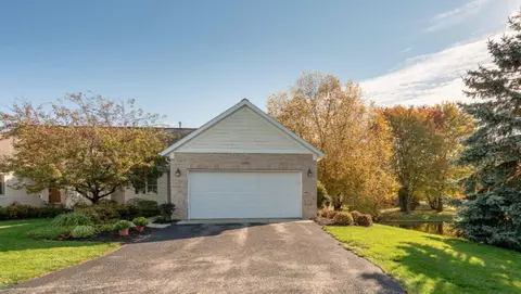 8366 Ridgestone Dr SW, Byron Center, MI 49315
