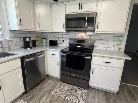 209 E Lewis St, Whitehall, MI 49461 photo 7