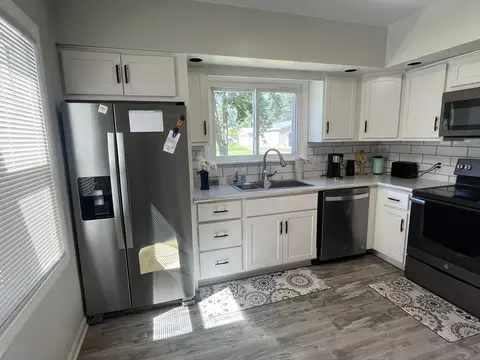 209 E Lewis St, Whitehall, MI 49461 photo 6