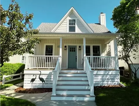 717 Lions Park Dr, St. Joseph, MI 49085
