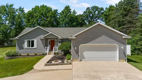 307 E Michigan Ave, Clinton, MI 49236 photo 2