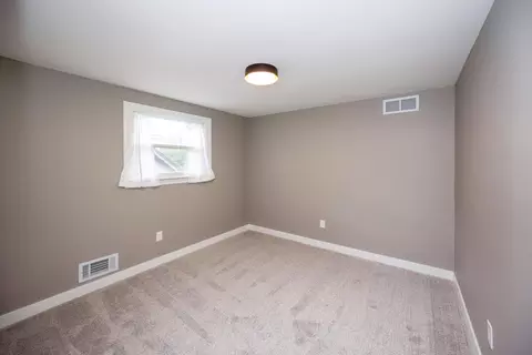 20404 Coachwood Rd, Riverview, MI 48193 photo 41