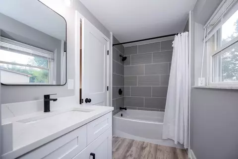 20404 Coachwood Rd, Riverview, MI 48193 photo 51