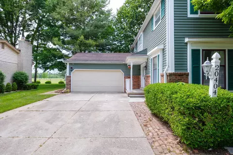 20404 Coachwood Rd, Riverview, MI 48193 photo 4