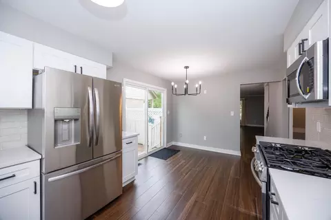 20404 Coachwood Rd, Riverview, MI 48193 photo 32