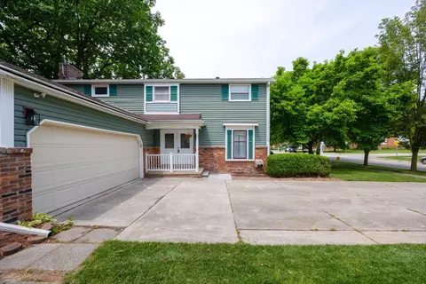 20404 Coachwood Rd, Riverview, MI 48193 photo 2
