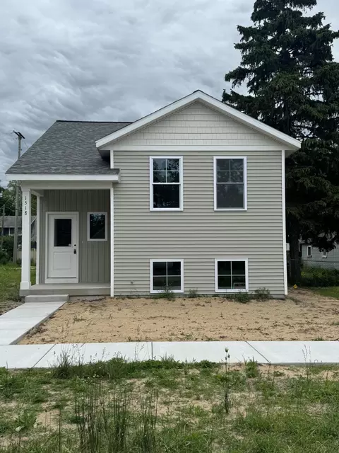 1518 Jiroch St, Muskegon, MI 49442
