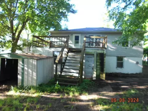 634 Upton Ave, Battle Creek, MI 49015 photo 2