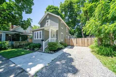 108 S Marshall Ave, Marshall, MI 49068