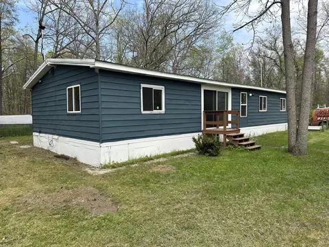 3852 W Orleans St, Baldwin, MI 49304