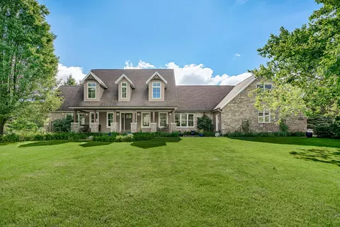 4790 Hidden Shore Dr, Kalamazoo, MI 49048