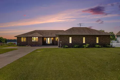 25577 Island View Lane Ln, Sturgis, MI 49091