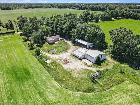 19512 Wittenberg Rd, Constantine, MI 49042 photo 5