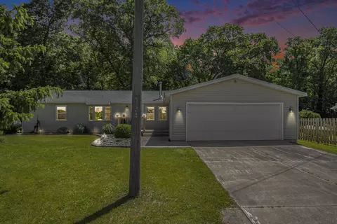 63705 Klinger Lake Rd, Centreville, MI 49032
