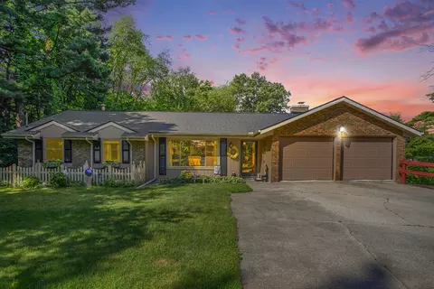 8581 W Pq Ave, Mattawan, MI 49071