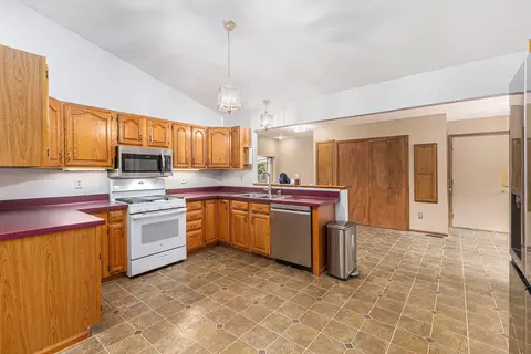4700 Clinton Rd, Jackson, MI 49201 photo 11