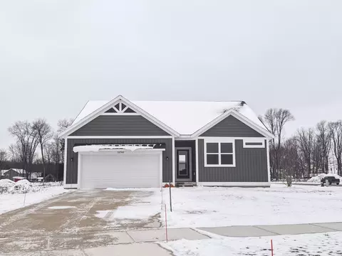 10749 Melanie Dr, Allendale, MI 49401
