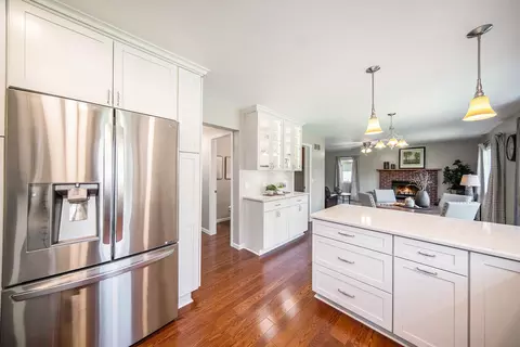 1072 Heritage Dr, Saline, MI 48176 photo 5