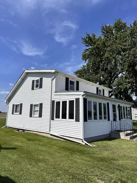 357-359 Plank Rd, Hudson, MI 49247 photo 2